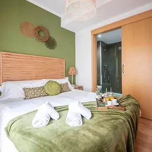  Apartment Stylish Sagrada Familia Spain