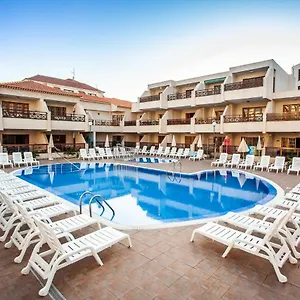  Apartment Spectacular Renovated Apartment, 5 Min To Camison Beach, With Aircon Spain